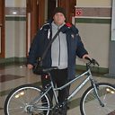 Человек, 42 года