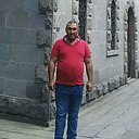 Варужан, 46 лет