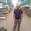 Ялмаз, 46 лет