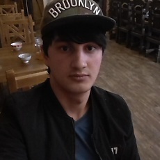 Фотография мужчины Комил, 24 года из г. Южно-Сахалинск