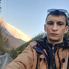 Фотография мужчины Александр, 32 года из г. Саяногорск