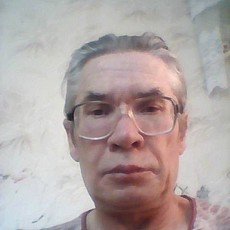 Фотография мужчины Влад, 59 лет из г. Урмары