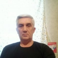 Фотография мужчины Олег Васильевич, 63 года из г. Курган